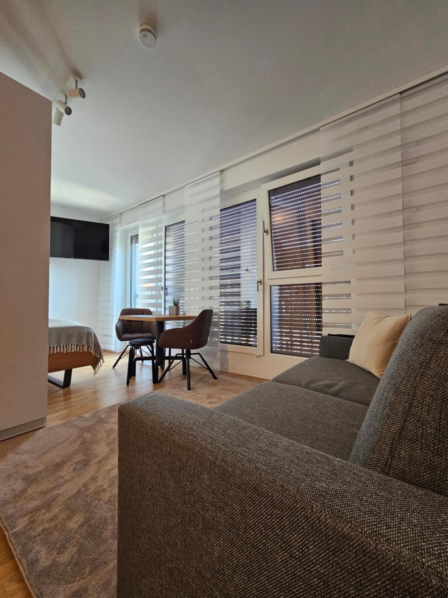 High Class - Design Apartment - Favorite Place - Full Equipment - Public Transport Нюрнберг Номер фото